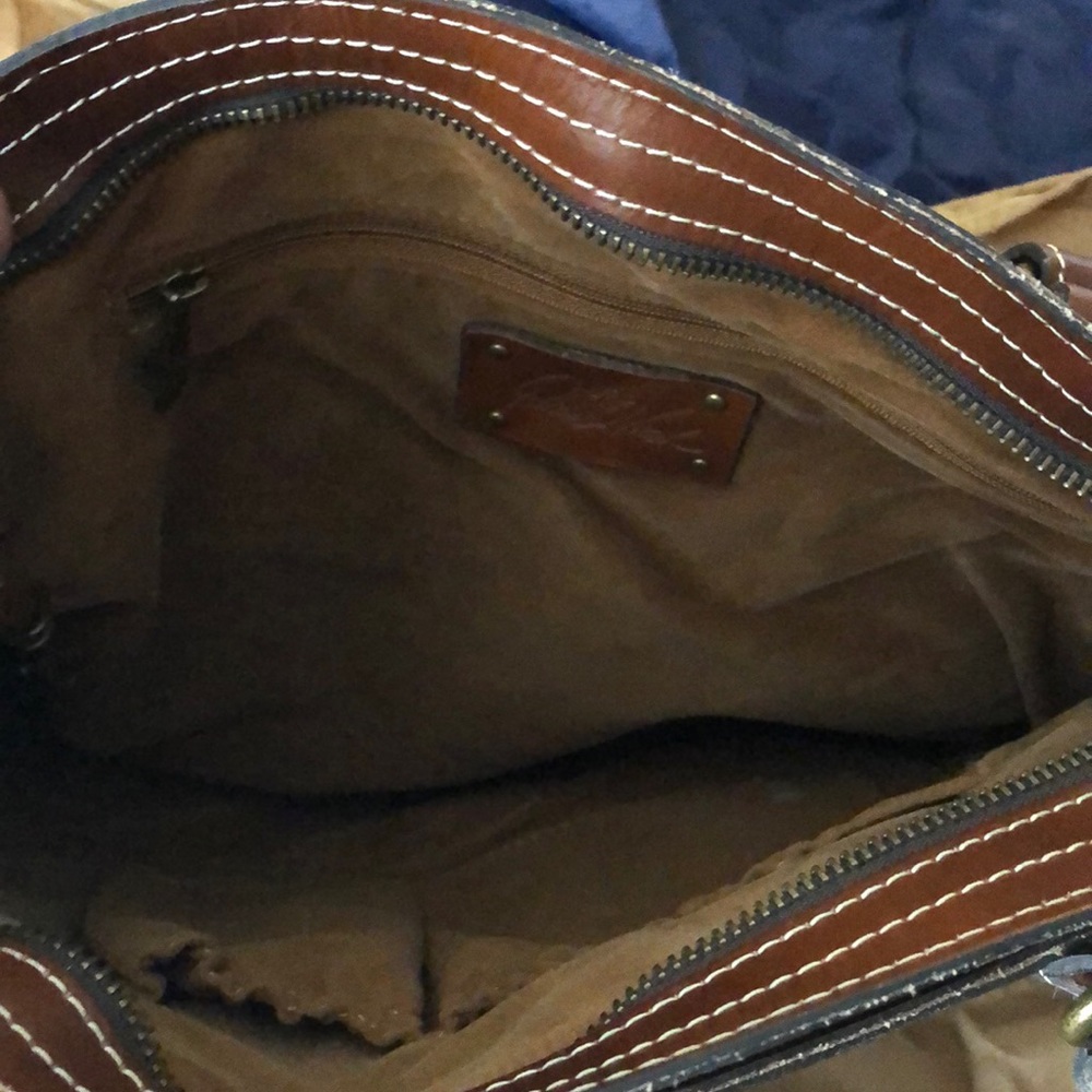 Purse - Picture 2 of 6